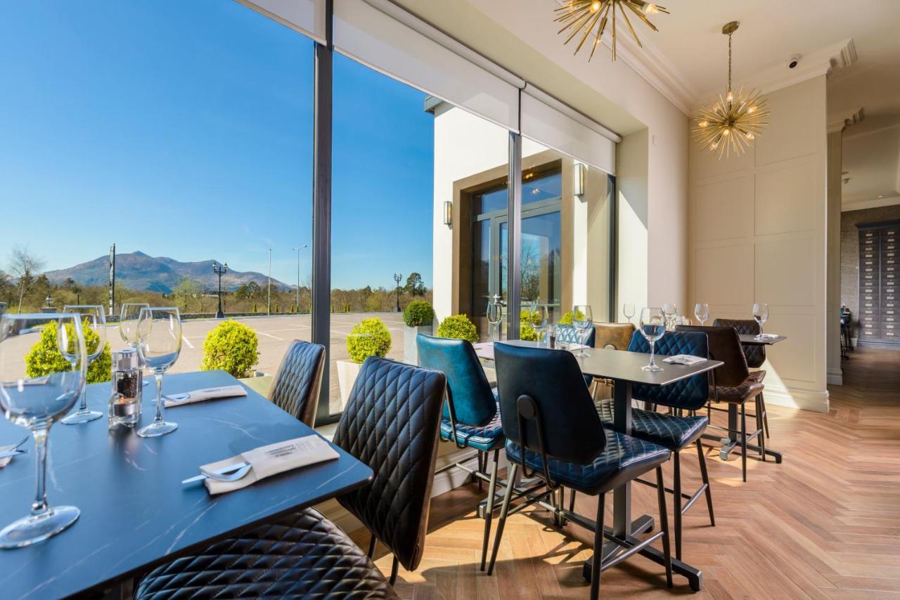Killarney Oaks Hotel Екстер'єр фото