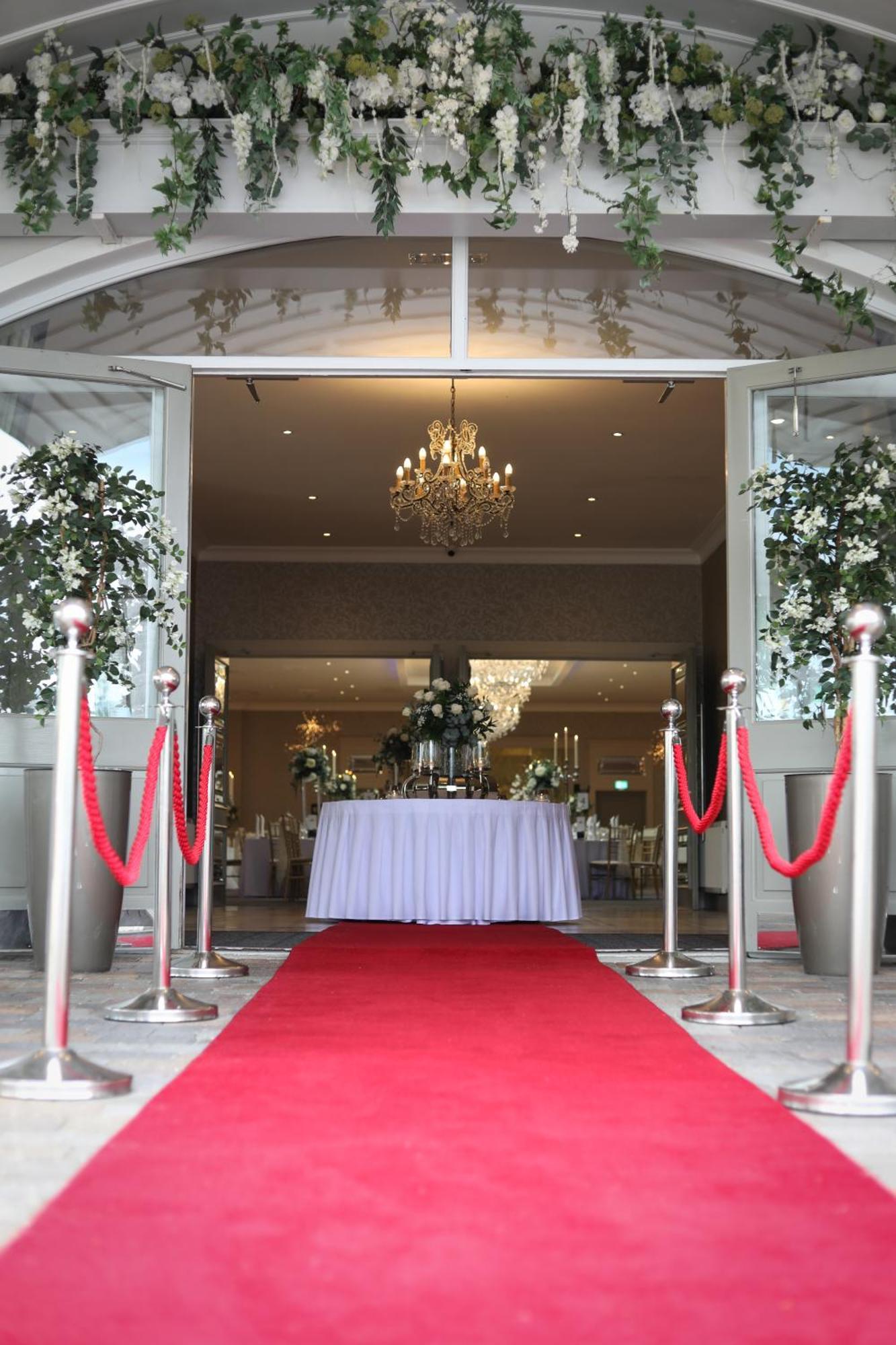 Killarney Oaks Hotel Екстер'єр фото