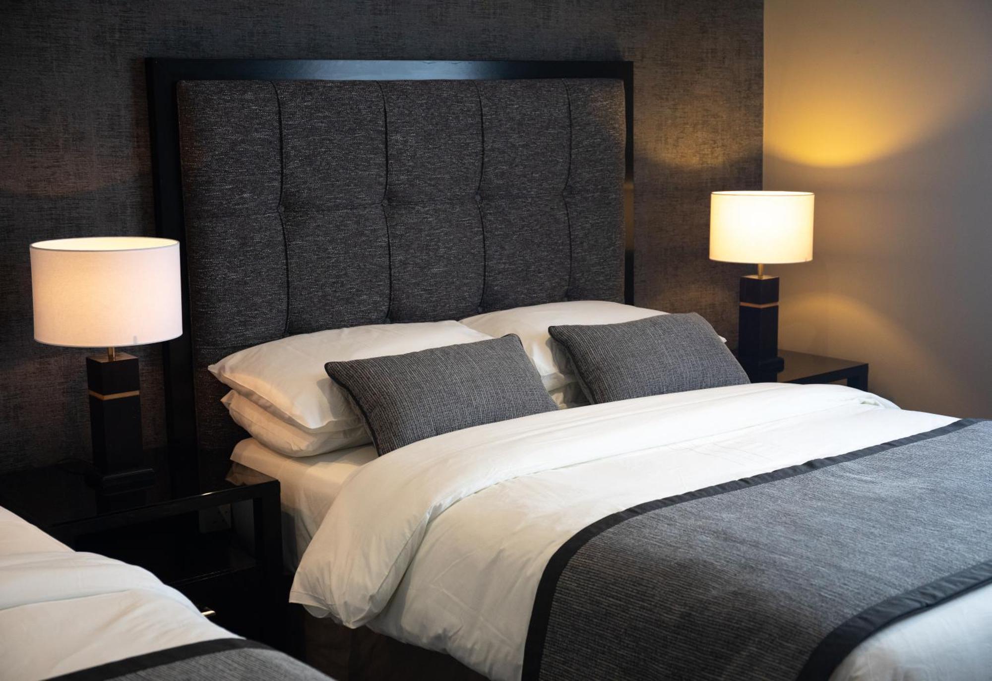 Killarney Oaks Hotel Екстер'єр фото