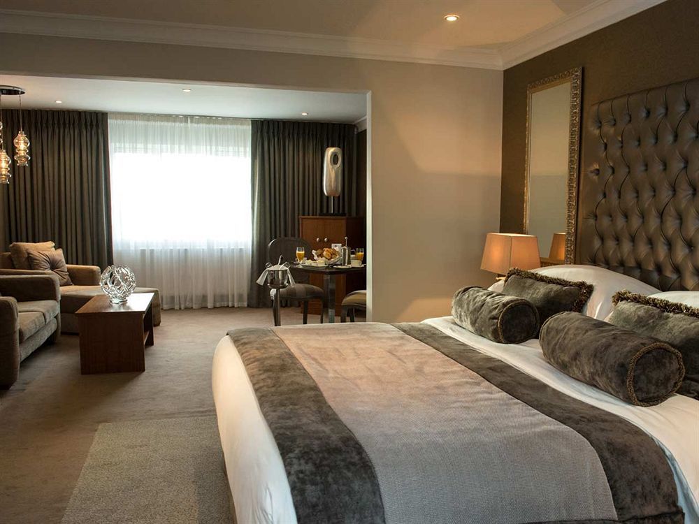 Killarney Oaks Hotel Екстер'єр фото